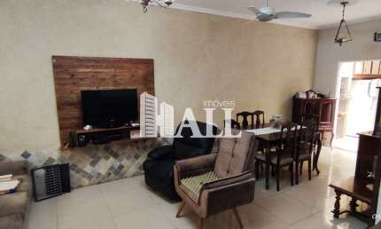 Casa com 3 dorms, Parque Industrial, São José do Rio Preto - R$ 420 mil, Cod: 14629