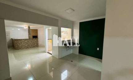 Casa com 4 dorms, Jardim Maracanã, São José do Rio Preto - R$ 650 mil, Cod: 14228