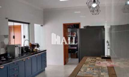 Casa com 5 dorms, Parque Residencial Comendador Mançor Daud, São José do Rio Preto - R$ 1.6 mi, Cod: 14712