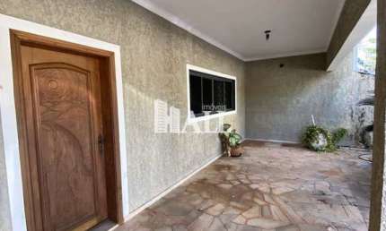 Casa com 3 dorms, Jardim Santa Catarina, São José do Rio Preto - R$ 790 mil, Cod: 15137