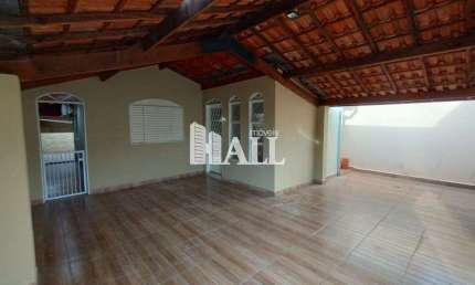 Casa com 3 dorms, Conjunto Habitacional Doutor Antônio Villela Silva, Araçatuba - R$ 300 mil, Cod: 15231