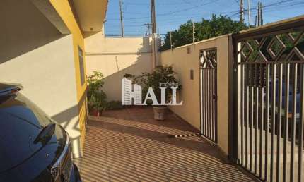 Casa com 3 dorms, Parque Residencial Universo, São José do Rio Preto - R$ 330 mil, Cod: 14683