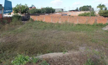 Terreno para alugar, 1650 m² por R$ 4.490,00/mês - Planalto Ayrton Senna - Fortaleza/CE