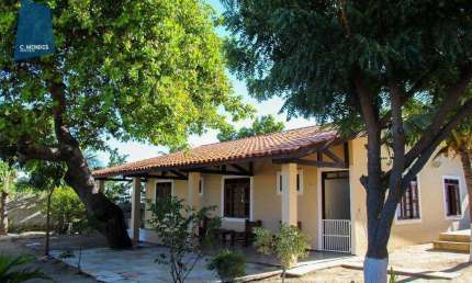 Casa cLindíssima chácara para venda na Lagoa Redonda 400 m² por R$ 900.000 - Precabura - Eusébio/CE
