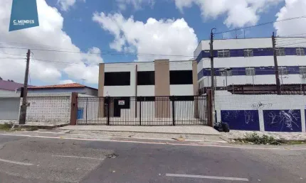 Prédio à venda, 600 m² por R$ 1.700.000,00 - Montese - Fortaleza/CE