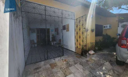 Casa à venda, 187 m² por R$ 450.000,00 - Cidade dos Funcionários - Fortaleza/CE