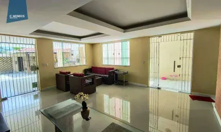 Casa com 4 quartos à venda na Rua João Paulo Lourinho, Parque Manibura, Fortaleza