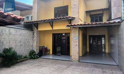 Casa com 4 dormitórios à venda, 340 m² por R$ 880.000,00 - Cajazeiras - Fortaleza/CE