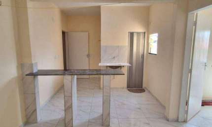 Kitnet para alugar, 48 m² por R$ 900,00/mês - Cidade dos Funcionários - Fortaleza/CE