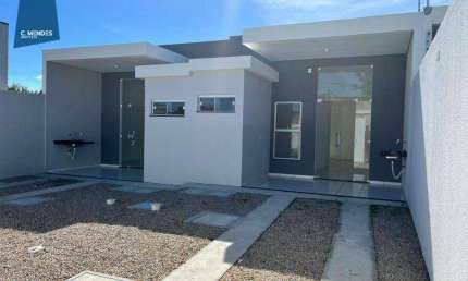 Casa com 2 dormitórios à venda, 64 m² por R$ 290.000,00 - Encantada - Eusébio/CE