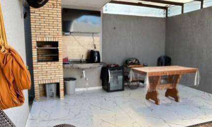 Casa com 3 dormitórios à venda, 103 m² por R$ 480.000,00 - Guaribas - Eusébio/CE