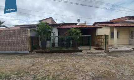 Casa com 2 dormitórios à venda, 55 m² por R$ 280.000,00 - Castelão - Fortaleza/CE