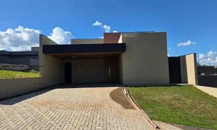 Casa á venda no condomínio terras de san pedro ribeirão preto, com 3 quartos sendo 1 suíte por r$ 1.100.000,00
