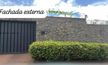 CASA Á VENDA NO JARDIM SUMARÉ RIBEIRÃO PRETO, com 4 quartos por R$ 850.000,00