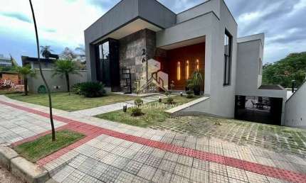 Casa à venda 4 Quartos, 3 Suites, 4 Vagas, 400M², Condominio Portal do Sol, Contagem -