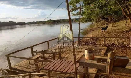 Fazenda à venda 3 Quartos, 1 Suite, 10 Vagas, 3000M², Centro, Tres Marias -