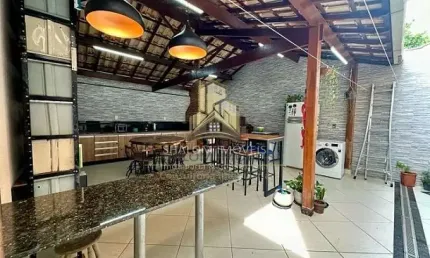 Casa à venda 3 Quartos, 1 Suite, 2 Vagas, 180M², Parque Xangri-La, Contagem -