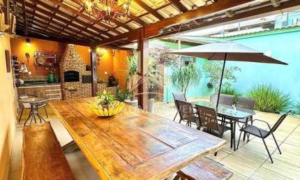 Casa com 3 quartos à venda no Parque Xangri-Lá, Contagem 