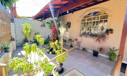 Casa com 3 quartos à venda no Conjunto Habitacional Nova Pampulha, Contagem 