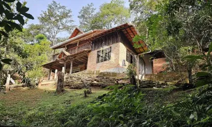 Chácara / sítio com 5 quartos à venda no Morro da Cruz, Sabará 