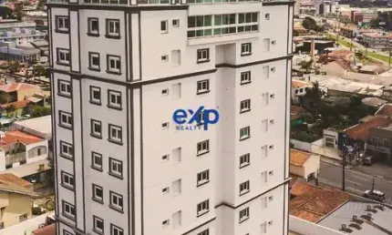 Apartamento com 3 quartos à venda na Rua Voluntários da Pátria, 1517, Centro, São José dos Pinhais por R$ 1.645.000