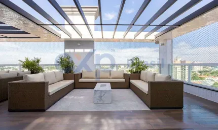 Apartamento com 3 quartos à venda na Rua Voluntários da Pátria, 1517, Centro, São José dos Pinhais por R$ 2.180.000