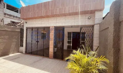 Casa em condomínio fechado com 3 quartos à venda na Jonas Martins, 74, Sítio Novo, Olinda por R$ 370.000
