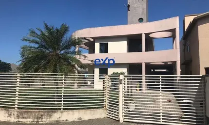 Casa em condomínio fechado com 3 quartos à venda na Rua Braúlio João Cordeiro, 69, Barra da Lagoa, Florianópolis por R$ 1.600.000
