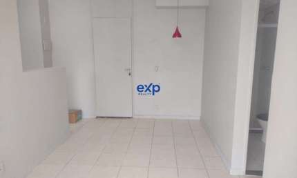 Apartamento com 2 quartos à venda na Avenida Tenente-Coronel Muniz de Aragão, 1695, Anil, Rio de Janeiro por R$ 225.000