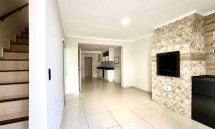 Casa com 3 quartos à venda na Rua Cabo Cornélio de Souza Martins, 367, Uberaba, Curitiba por R$ 479.900