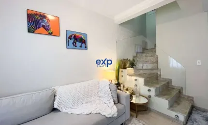Casa em condomínio fechado com 3 quartos à venda na Rua Tenente-Coronel Vilagran Cabrita, 2286, Alto Boqueirão, Curitiba por R$ 399.900