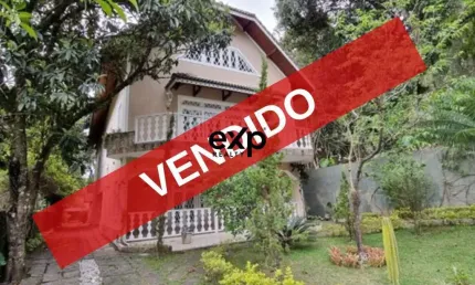 Casa com 4 quartos à venda na Maria Joaquina Félix Almeida, 95, Itaipava, Petrópolis por R$ 1.277.000