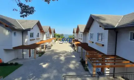 Casa em condomínio fechado com 2 quartos à venda na primeiro de maio, 4041, várzea grande, gramado por r$ 749.000