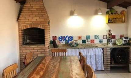 Casa com 3 quartos à venda na Rua ângelo Steck, 104, Vila Nova Louveira, Louveira por R$ 820.000