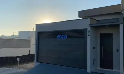 Casa com 2 quartos à venda na Rua Octávio Bueno Maschietto Filho, 258, Jardim Monte Carlo, Indaiatuba por R$ 819.000