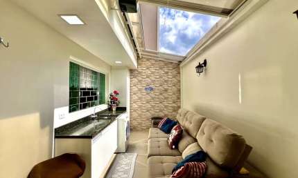 Casa com 3 quartos à venda na Rua Pudentópolis, 18, Aviação, São José dos Pinhais por R$ 850.000