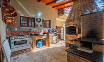 Casa em condomínio fechado com 4 quartos à venda na Rua Campos Salles, 39, Vila Faustina II, Valinhos por R$ 1.100.000