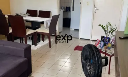 Apartamento com 3 quartos à venda na Francisco Nogueira, 250, Cajazeiras, Fortaleza por R$ 180.000