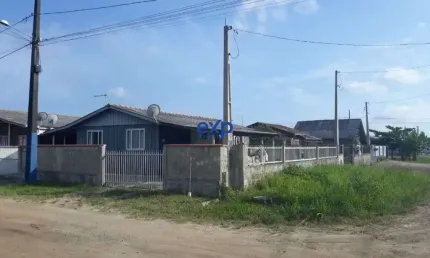 Casa com 6 quartos à venda na 12 de Julho, 868, Salinas, Balneário Barra do Sul por R$ 240.000