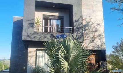 Casa em condomínio fechado com 3 quartos à venda na Rua João Silvio de Lara Machado, 2, Jardim Carvalho, Ponta Grossa por R$ 2.300.000