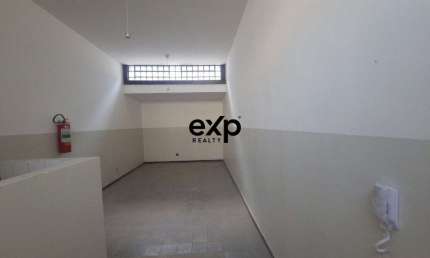 Sala comercial à venda na Rua Padre Eustáquio, 450, Carlos Prates, Belo Horizonte por R$ 108.000