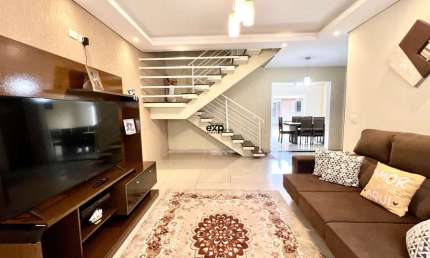Casa com 4 quartos à venda na Rua José Altair Possebom, 210, Boneca do Iguaçu, São José dos Pinhais por R$ 890.000