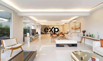 Casa com 4 quartos à venda na Avenida Itacira, 35, Planalto Paulista, São Paulo por R$ 4.500.000