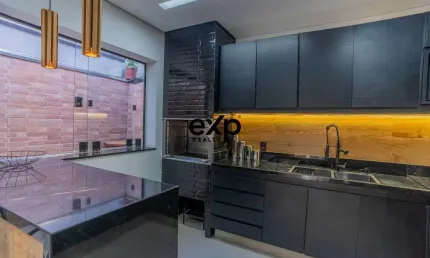 Casa em condomínio fechado com 2 quartos à venda na Rua João Alonso, 376, Jardim Santa Helena, Valinhos por R$ 890.000