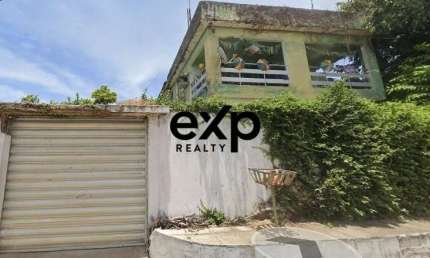 Casa com 6 quartos à venda na Presidente Arthur Bernades, 63, Fragoso, Paulista por R$ 250.000