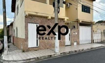 Casa com 2 quartos para alugar na Bertolino Cypriano Pinto, 813, Vila Expedicionários Cruzeirenses, Cruzeiro por R$ 1.150