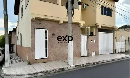 Casa com 6 quartos à venda na Bertolino Cypriano Pinto, 813, Vila Expedicionários Cruzeirenses, Cruzeiro por R$ 750.000
