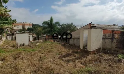 Terreno à venda na Rua Portugal, 58, Campina do Arruda, Almirante Tamandaré por R$ 299.900