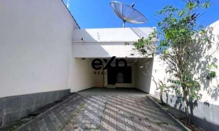 Casa com 3 quartos à venda na Francisco Giovani, 97, Vila Canevari, Cruzeiro por R$ 380.000