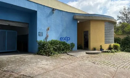 Prédio para alugar na Avenida Guarapiranga, 700, Guarapiranga, São Paulo por R$ 30.000
